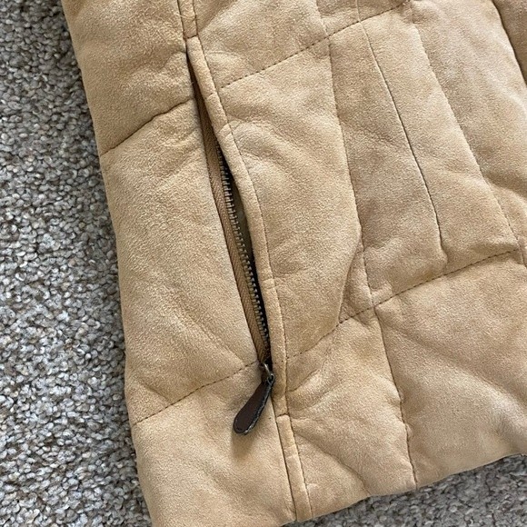 Leather down Puffer Vest in light brown / tan quilted goose down - Picture 3 of 5
